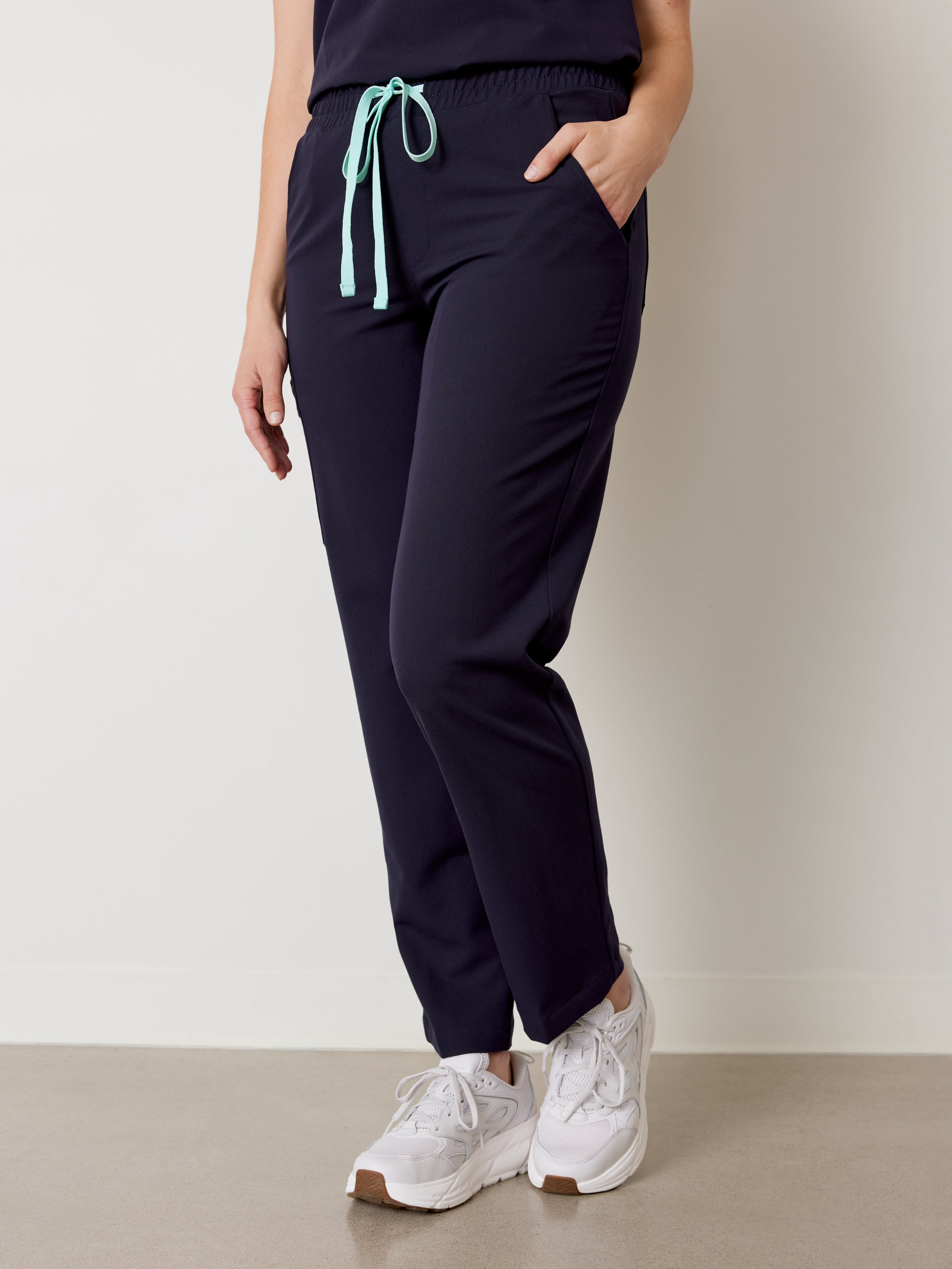 JULIETA RE-GARDE™ - AZUL MARINO - Pantalón quirúrgico de corte recto - SILVADUR™