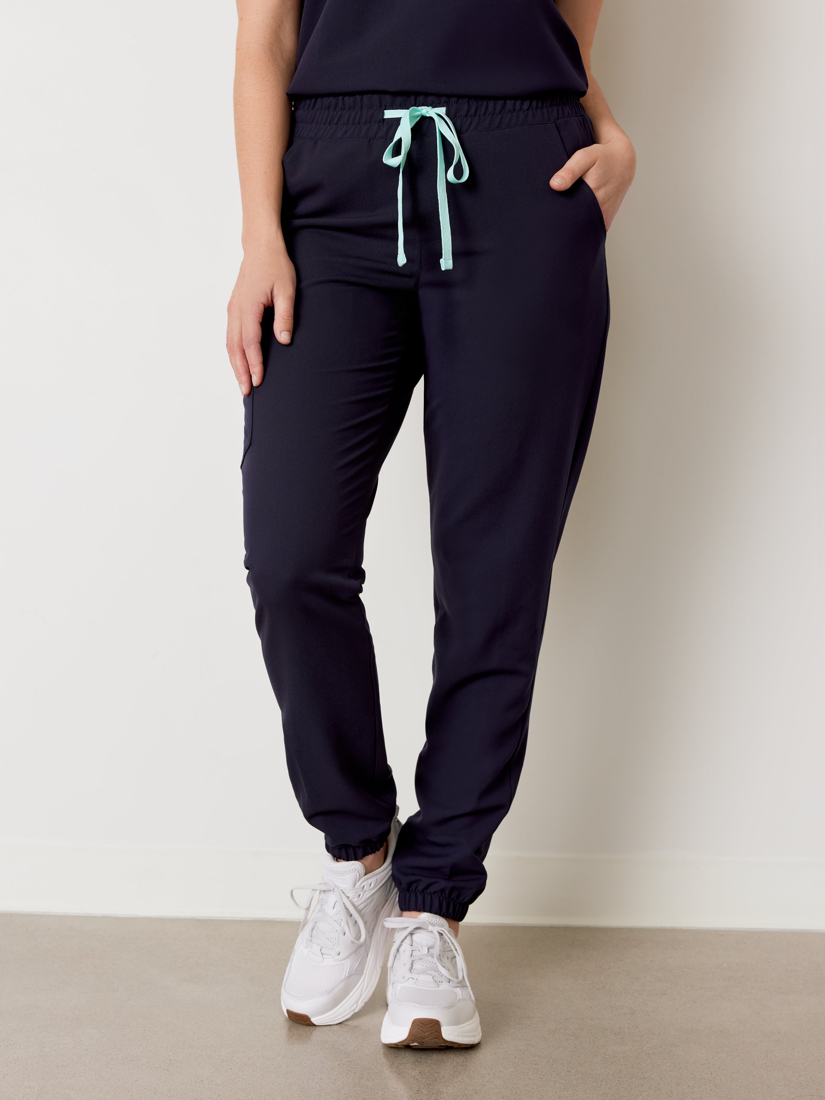 ROSIE RE-GARDE™ - AZUL MARINO - Pantalones Jogger Sanitarios - SILVADUR™